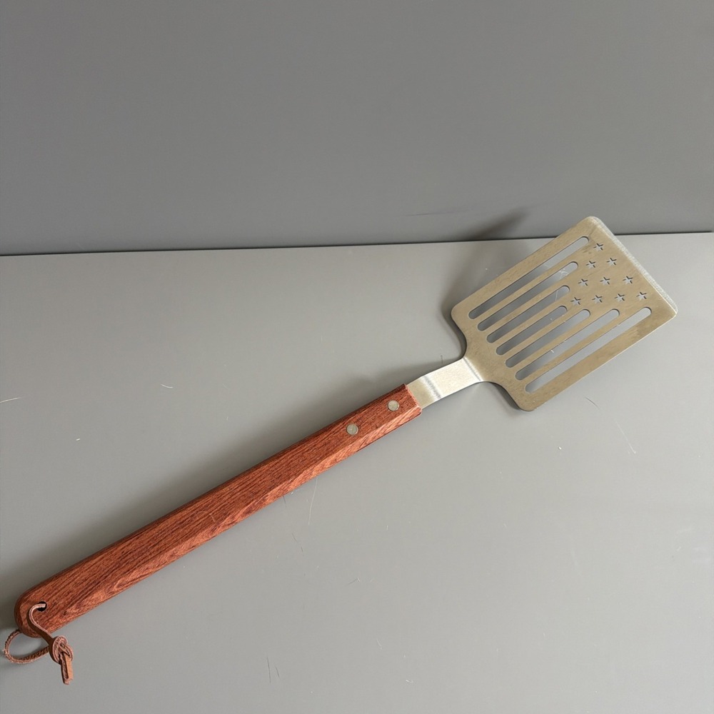 New w/out Box- 17" Long American Flag Style Grilling Spatula/Flipper Wood Handle